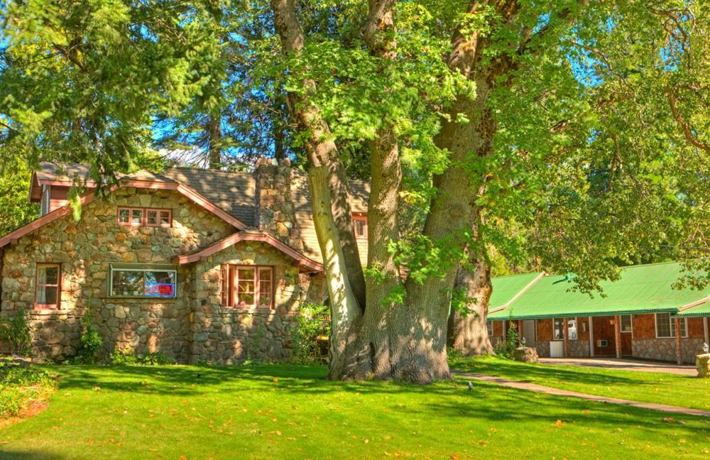 Strawberry Valley Inn Mount Shasta Exterior foto